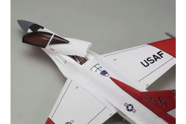 返品送料無料】 京商F-16エンジンDF組み立て済未使用品 ホビーラジコン 